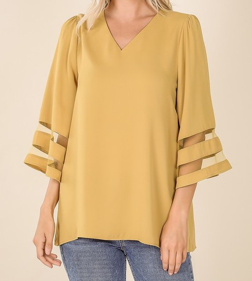 WOVEN DOBBY MESH PANEL 3/4 BELL SLEEVE V-NECK TOP
