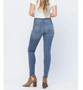 JUDY BLUE MID-RISE 70'S PATCH SKINNY JEANS