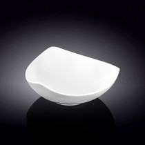 Wilmax White Triangle Bowl  5" dia