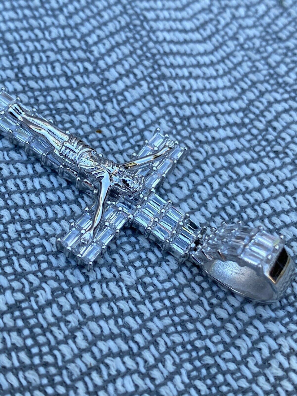アクセサリー [Z-2] Silver925 / 40g Jesus Christ CROSS Amazon.com: Crucifix 925 Sterling Silver Tone Cross Christ