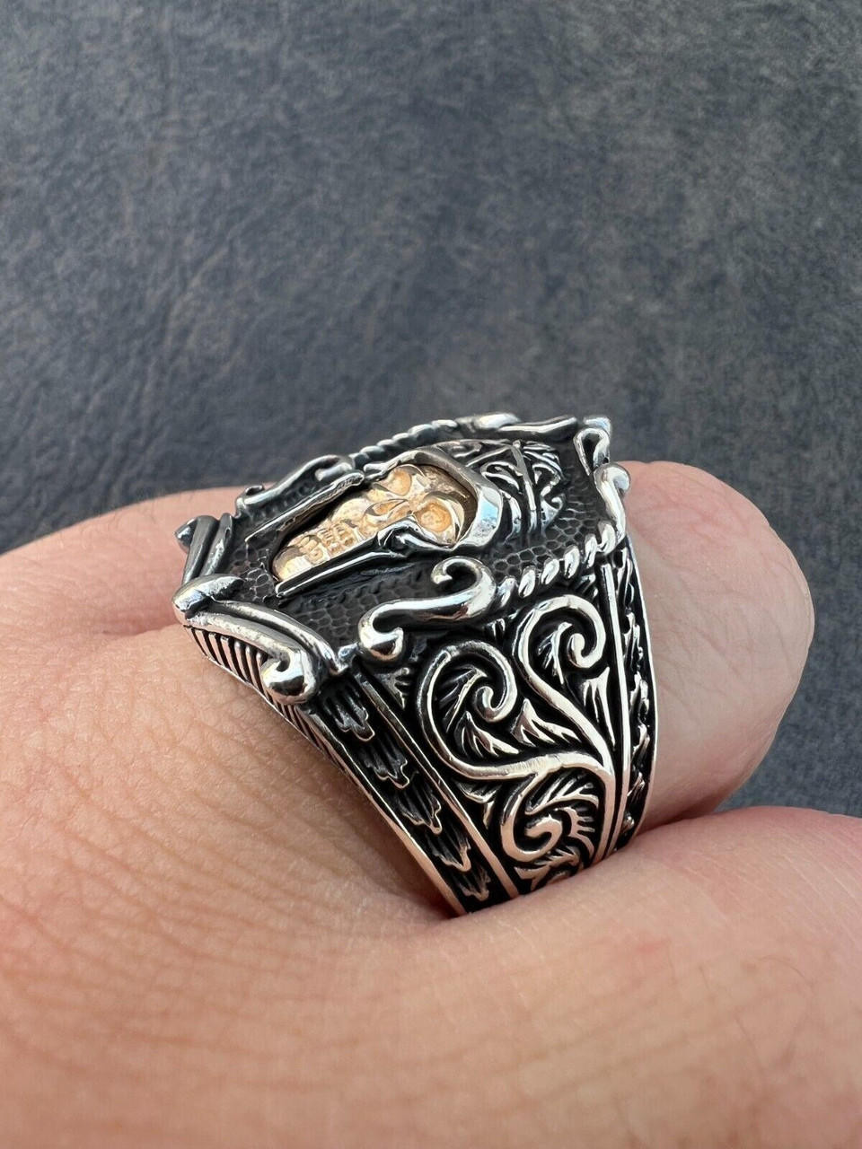 Chevron Rhodium Finish Sterling Silver Ring - UR0009 – ETHOS