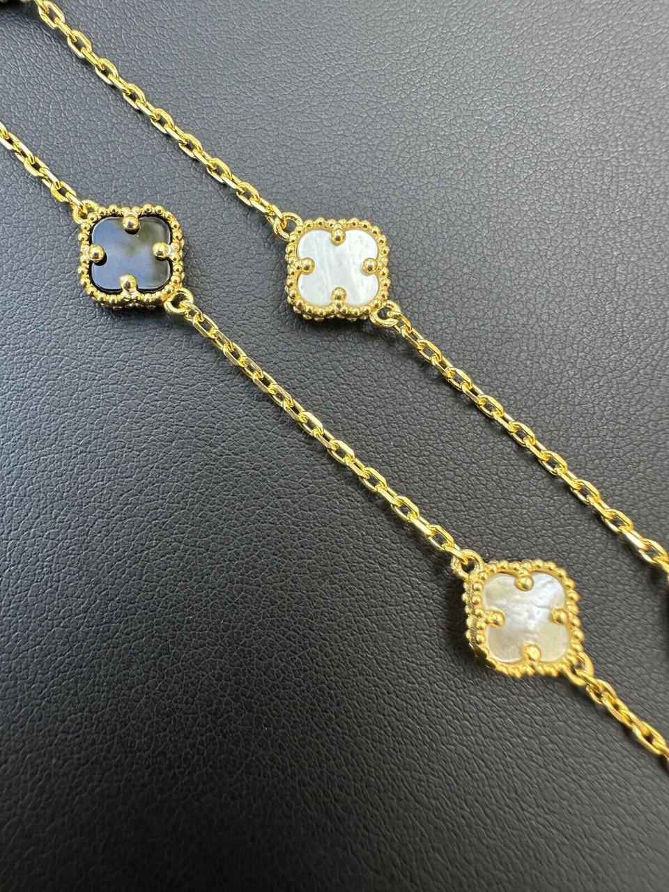 Real Clover Black Onyx & Mother Of Pearl 14-24