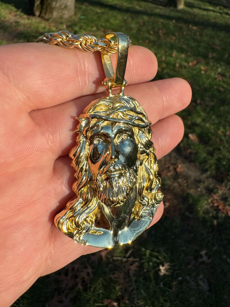 18k Gold Golden Gilt Jesus Piece Necklace Gold Sacred Jesus Plain