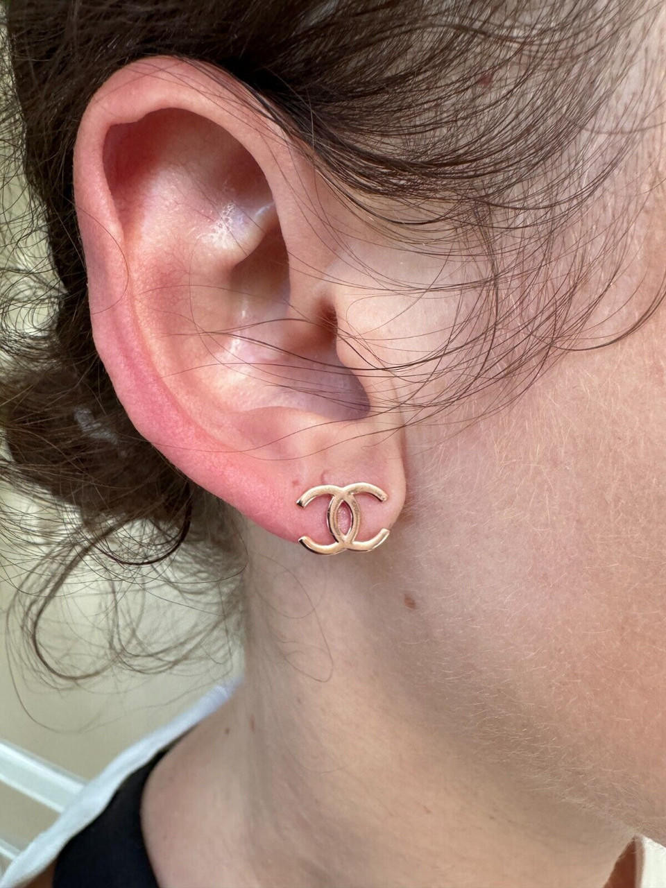【Chanel】シャネル★earrings★ロゴピアス ★ゴールド シャネル CHANEL ピアス ココマーク CCマーク ゴールド