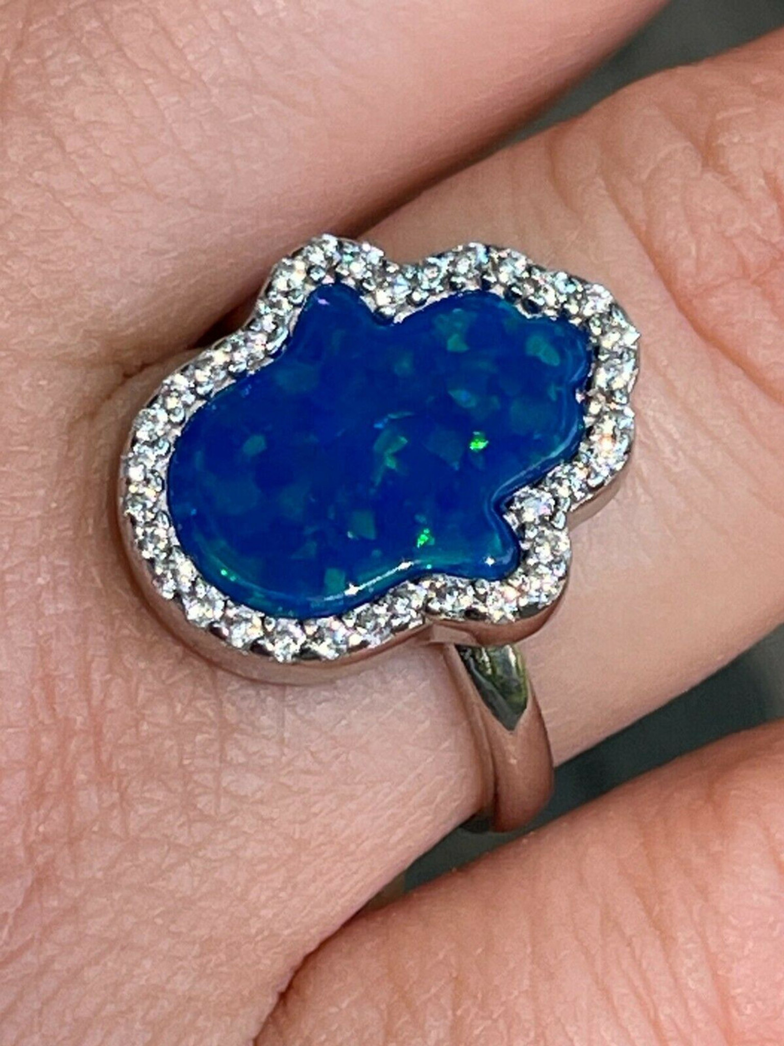 Fascinating Silver 925 Sapphire & Diamond Ring