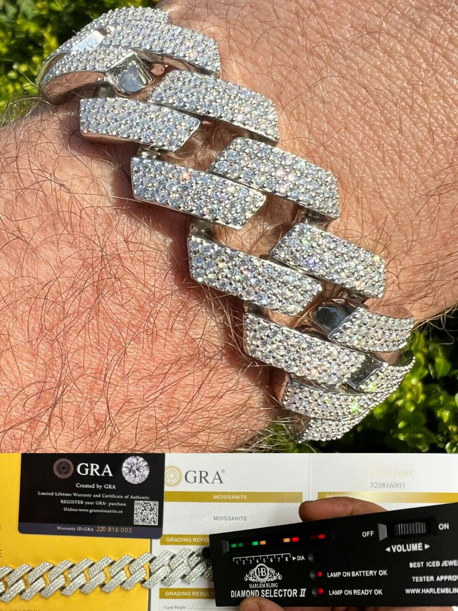 ✨ Large 14k Gold Oval Link Bracelet ✨ – Gem
