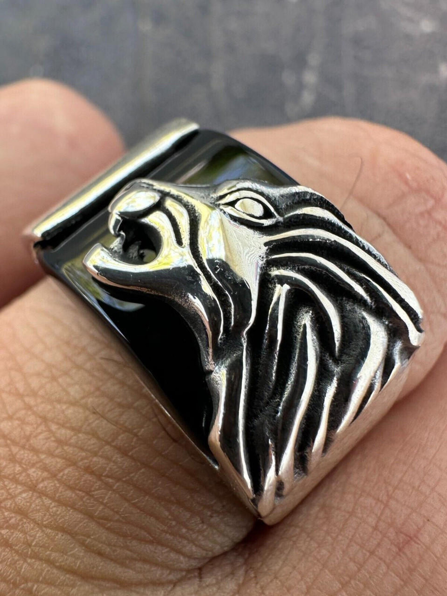 Black Onyx Signet Ring - Sterling Silver – LOUPN