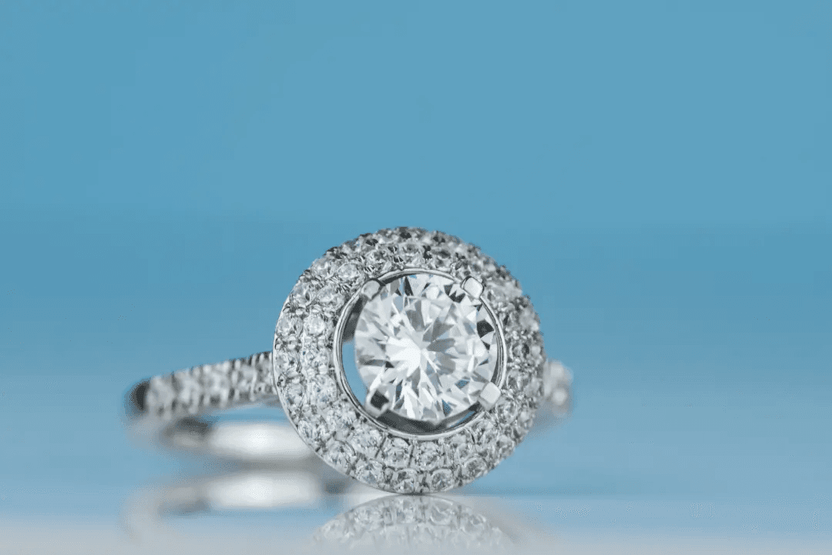 Agape Diamonds vs Moissanite: Which Is the Better Choice for You? Agape Diamonds vs Moissanite: Which Is the Better Choice for You?