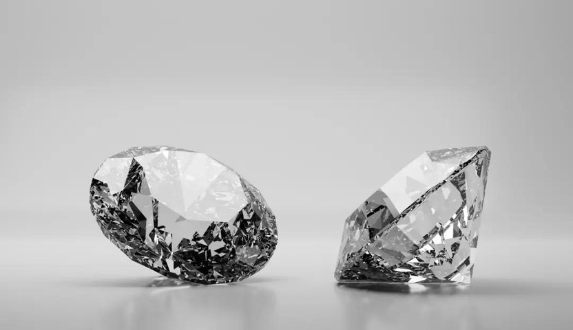 Amora Moissanite vs. Amora Gem: Which Is the Superior Choice? Amora Moissanite vs. Amora Gem: Which Is the Superior Choice?