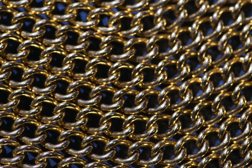 Box Chain vs Cuban Link: Which Necklace Chain Style is Best for You? Box Chain vs Cuban Link: Which Necklace Chain Style is Best for You?