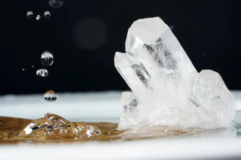 Can Moissanite Get Wet? Essential Care Tips for Your Jewelry Can Moissanite Get Wet? Essential Care Tips for Your Jewelry
