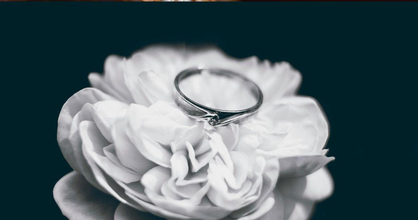 Do Moissanite Wedding Bands Need to Match? Expert Opinions & Style Tips Do Moissanite Wedding Bands Need to Match? Expert Opinions & Style Tips