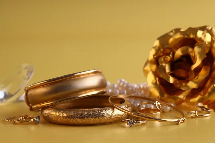 Rose Gold vs Yellow Gold Differences: Choosing the Best Option Rose Gold vs Yellow Gold Differences: Choosing the Best Option