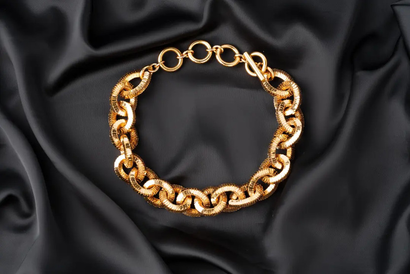 The Best Gold Chain Style: A Guide to Choosing and Wearing Chains The Best Gold Chain Style: A Guide to Choosing and Wearing Chains