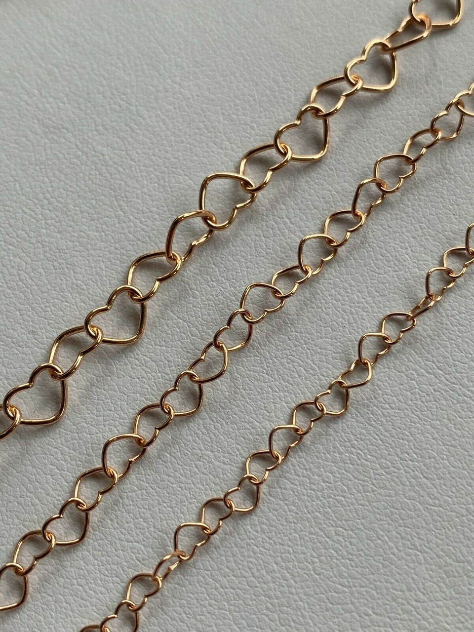 HEALLILY 1 Roll Heart Link Chain, Heart Choker Chain Handmade Titanium  Steel Link, Heart Ring Interlock Chain, Copper Cable Chain Gift (Coffee) :  Amazon.in: Jewellery