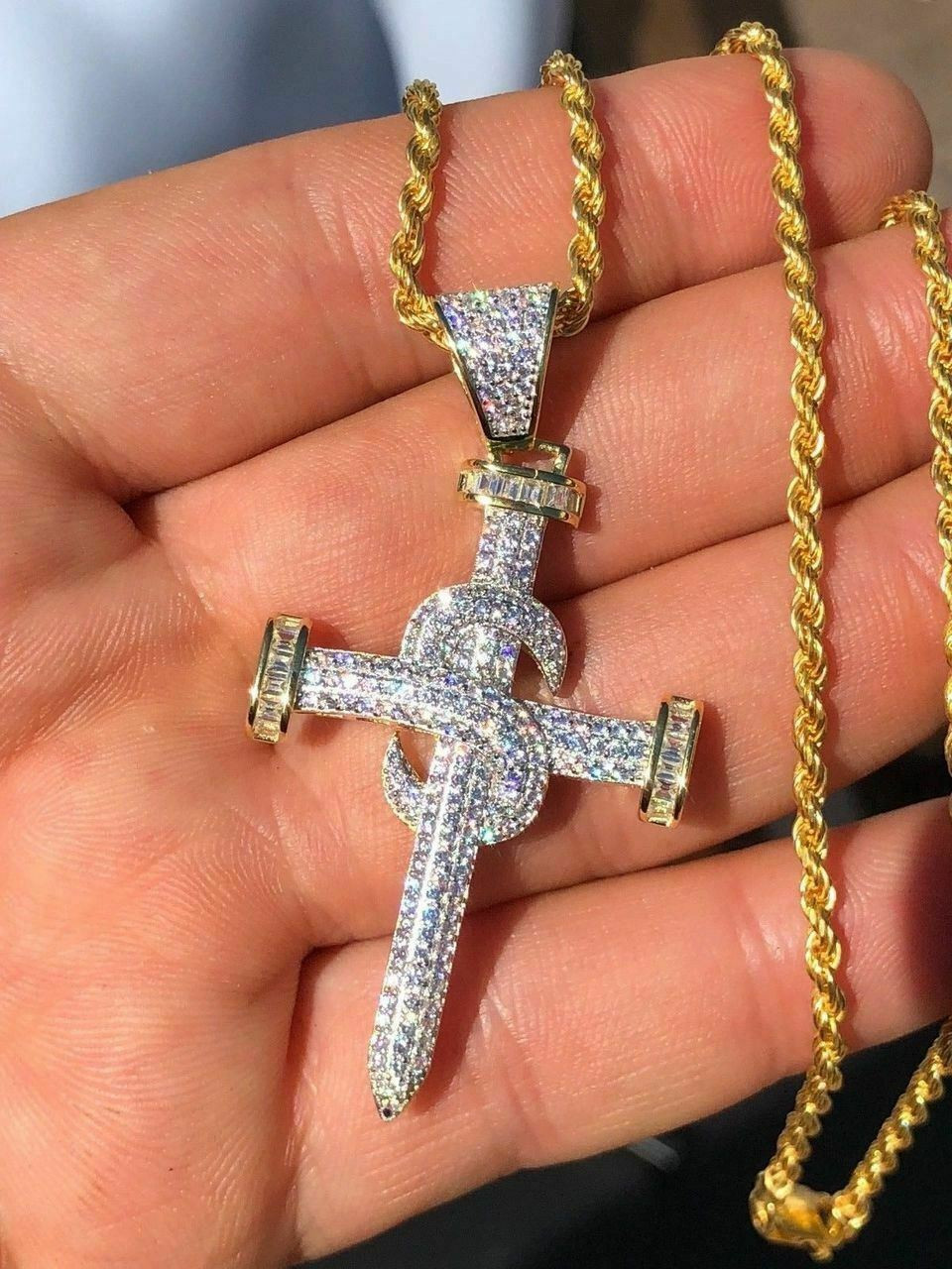 THREE NAIL CROSS NECKLACE (LIMITED) – Jardin d'Eden