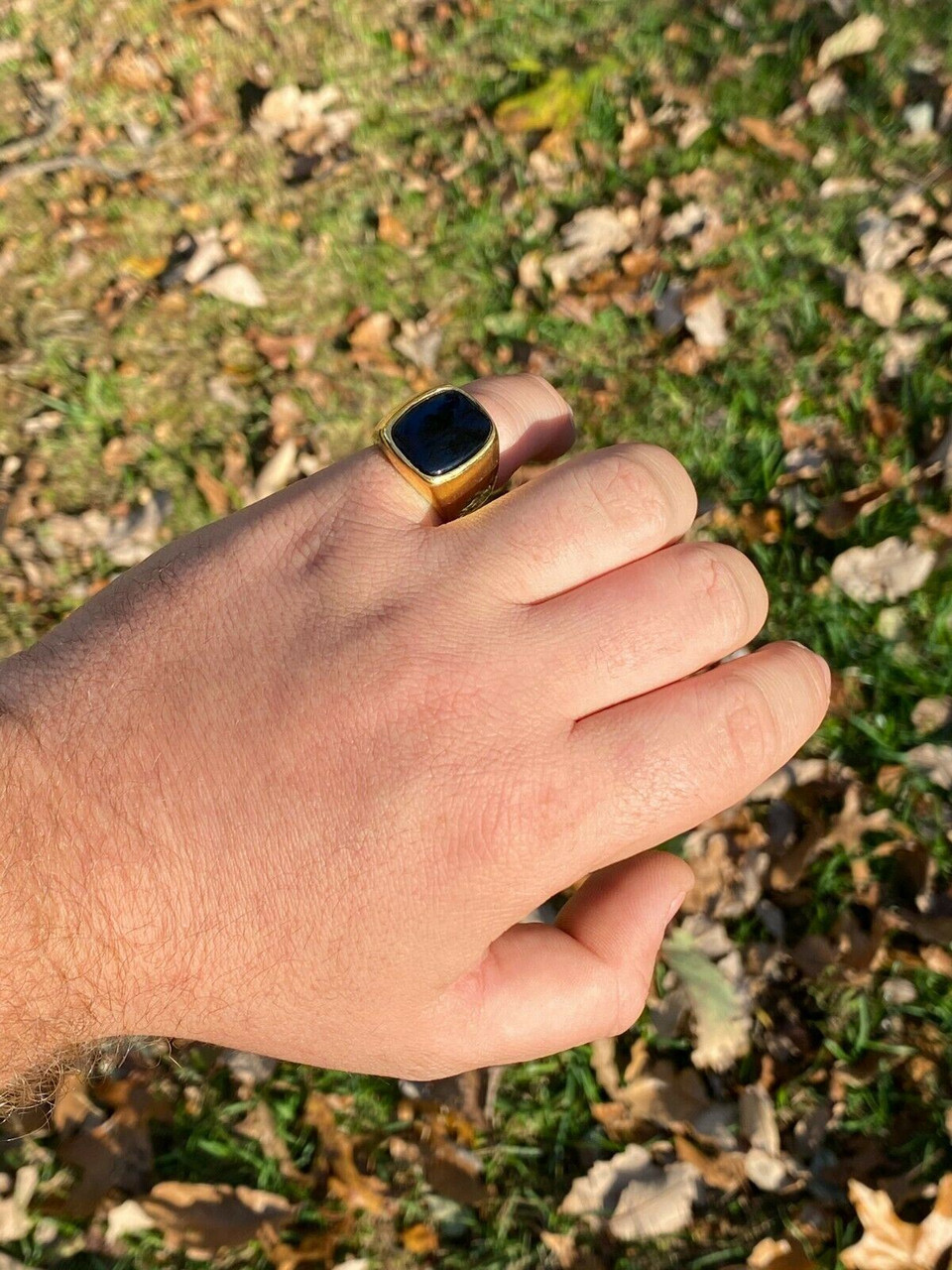 ANTIQUE 9ct Gold & Onyx Mens Signet Ring – SJs City Cash