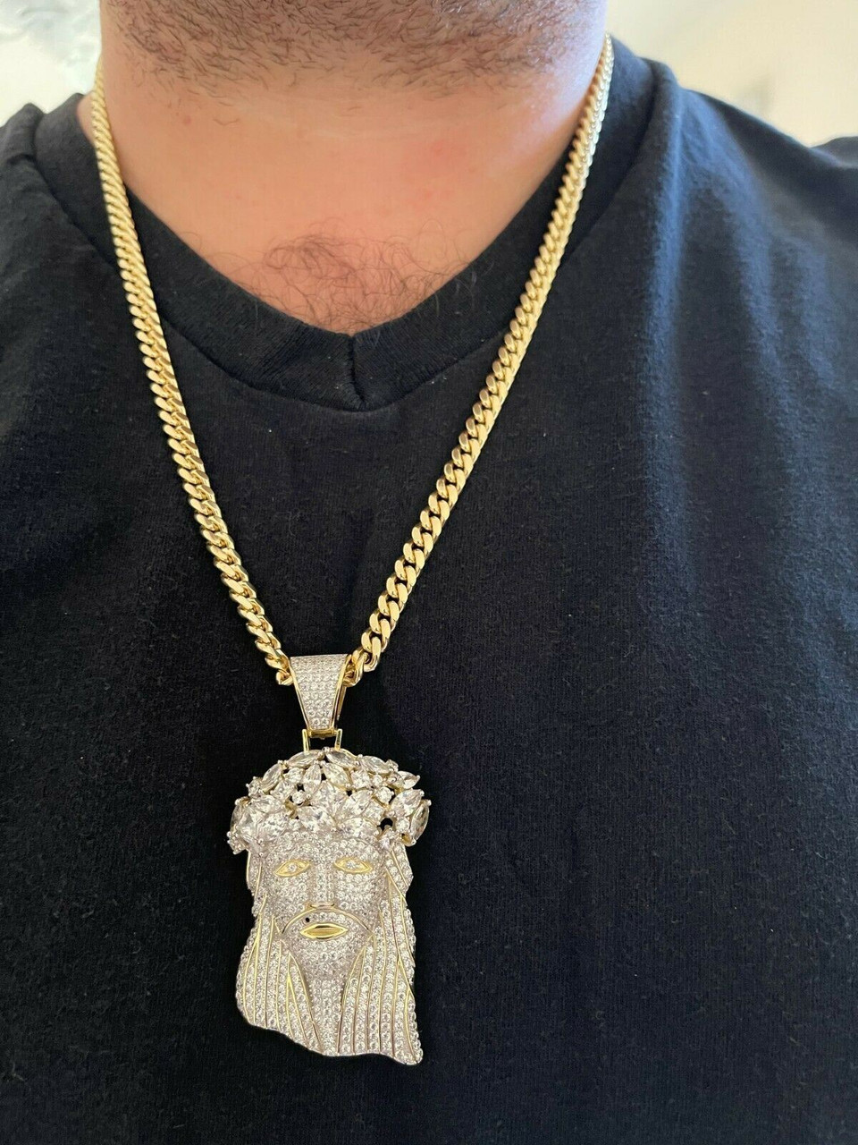 Gold cuban link on sale chain jesus piece