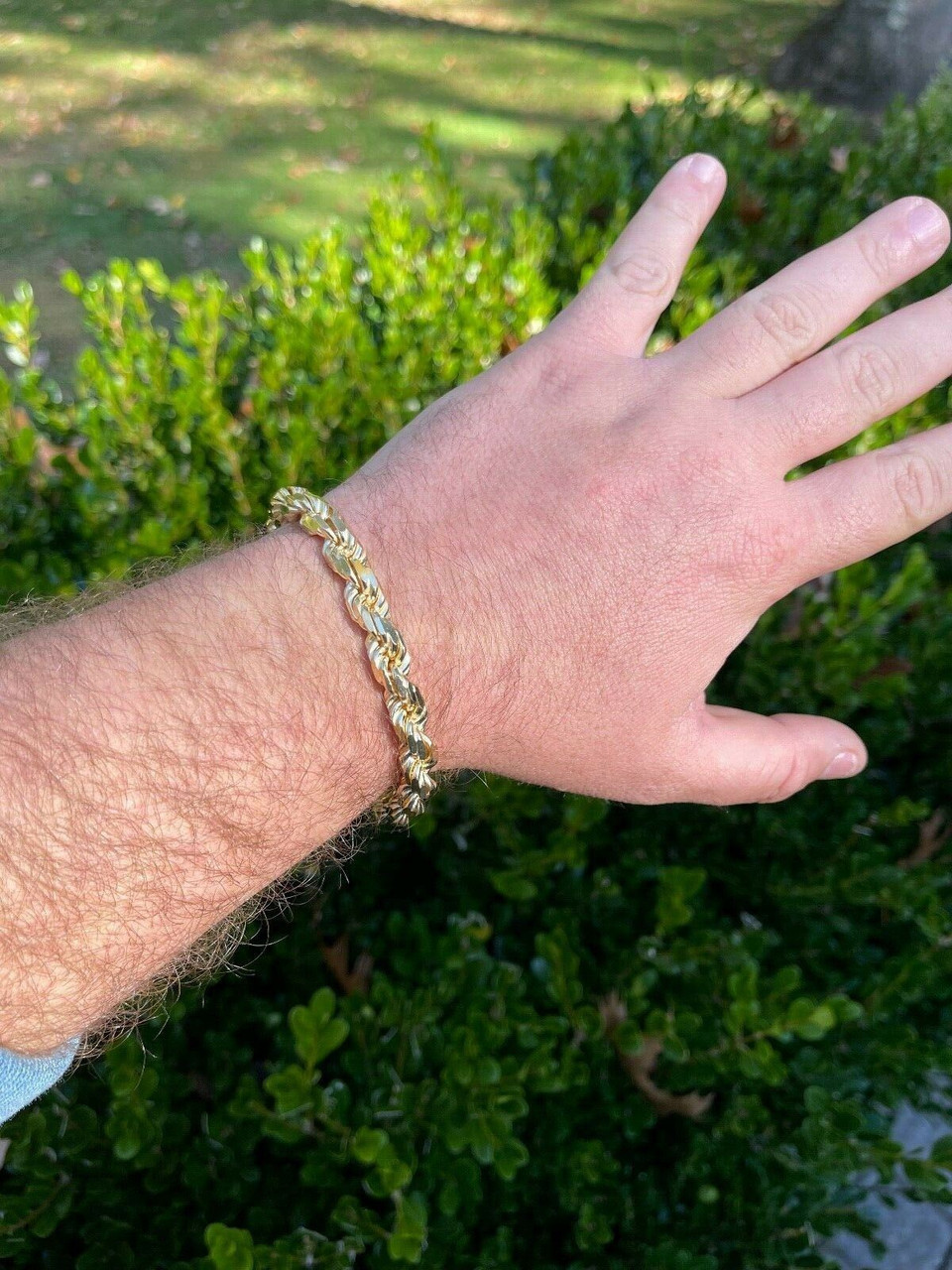 Thick gold store rope bracelet