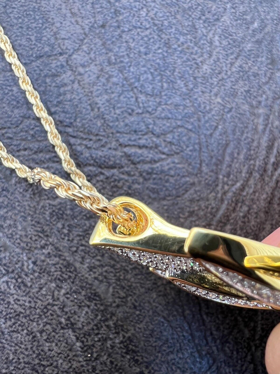 Goku sales gold chain