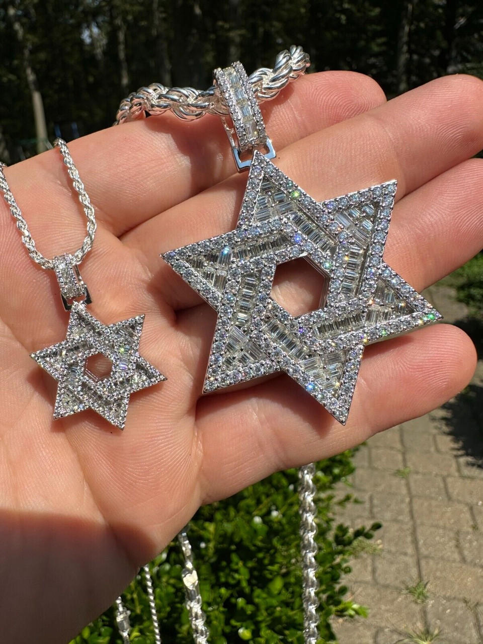 Star of David sales continue to soar globally - Jewish News