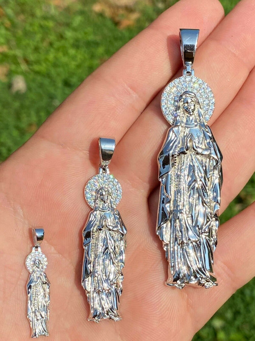 Heart Silver Virgin Mary Virgencita Necklace - Trendolla Jewelry | Virgin  mary necklace, Finished jewelry, Silver