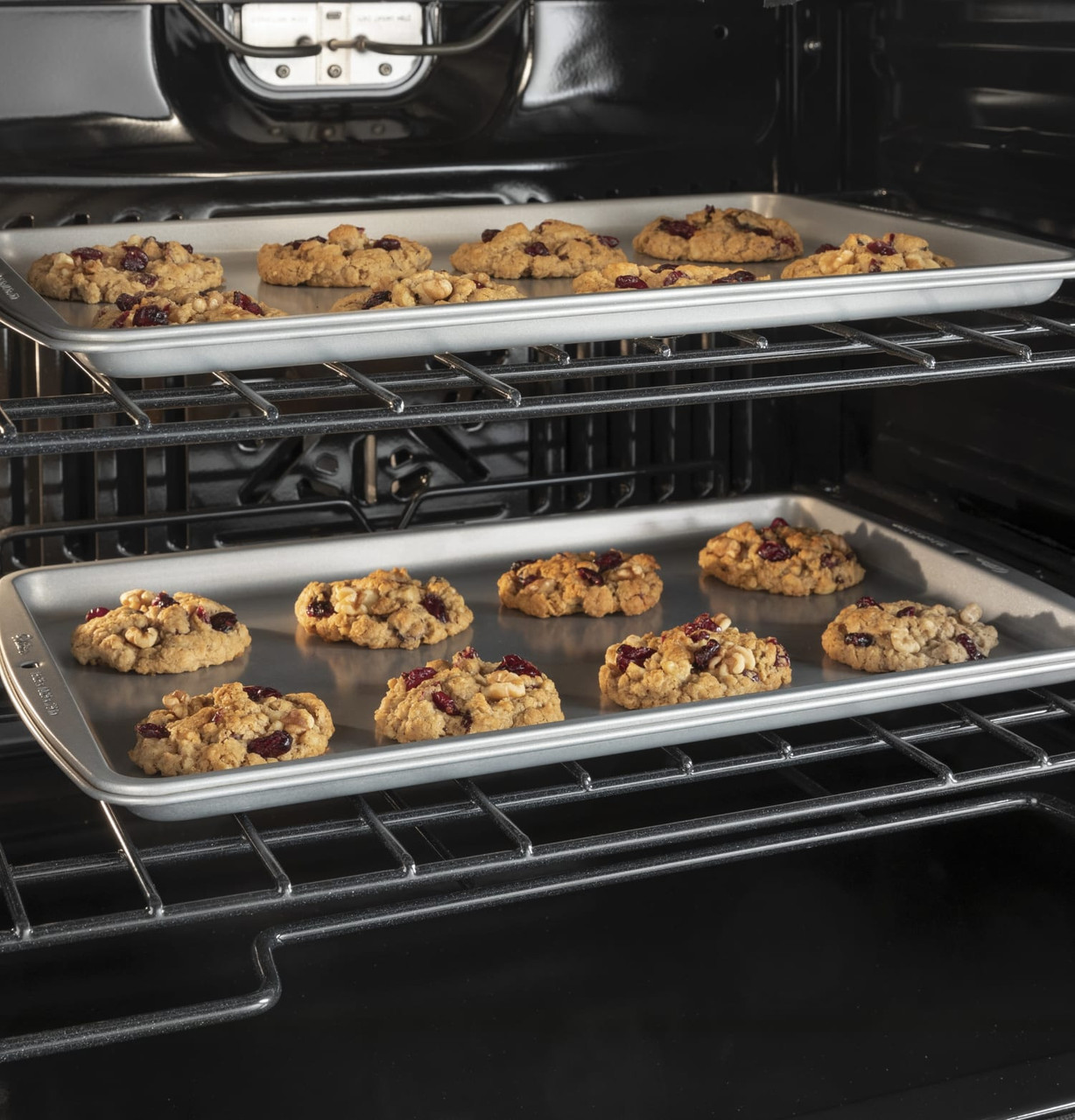 GE® 30” Smart Built-In Self-Clean Double Wall Oven with Never-Scrub Racks - JTD3000DNWW
