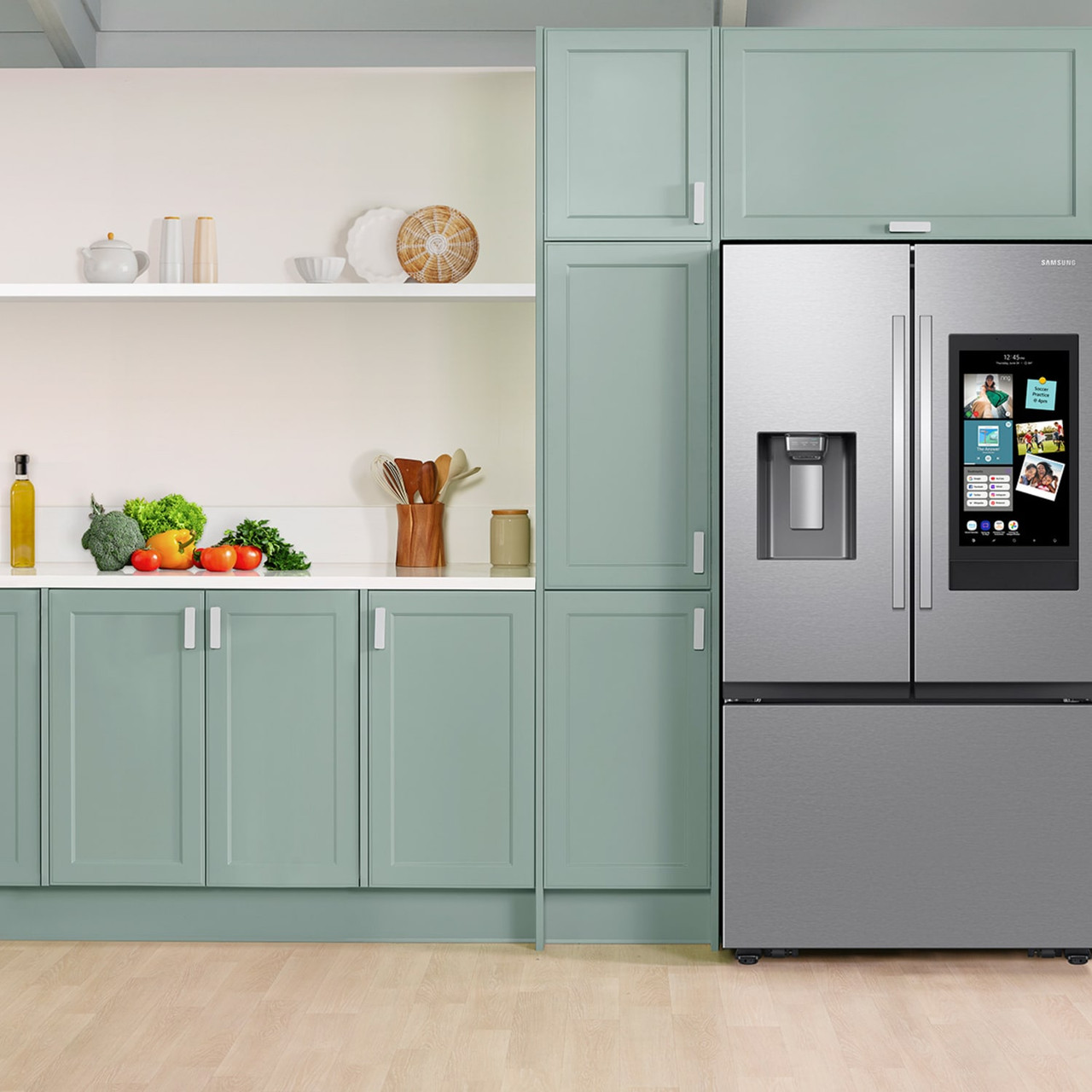 Samsung 30 cu. ft. 3-Door French Door Refrigerator with Family Hub™ and 4 types of ice - RF32CG5900SR