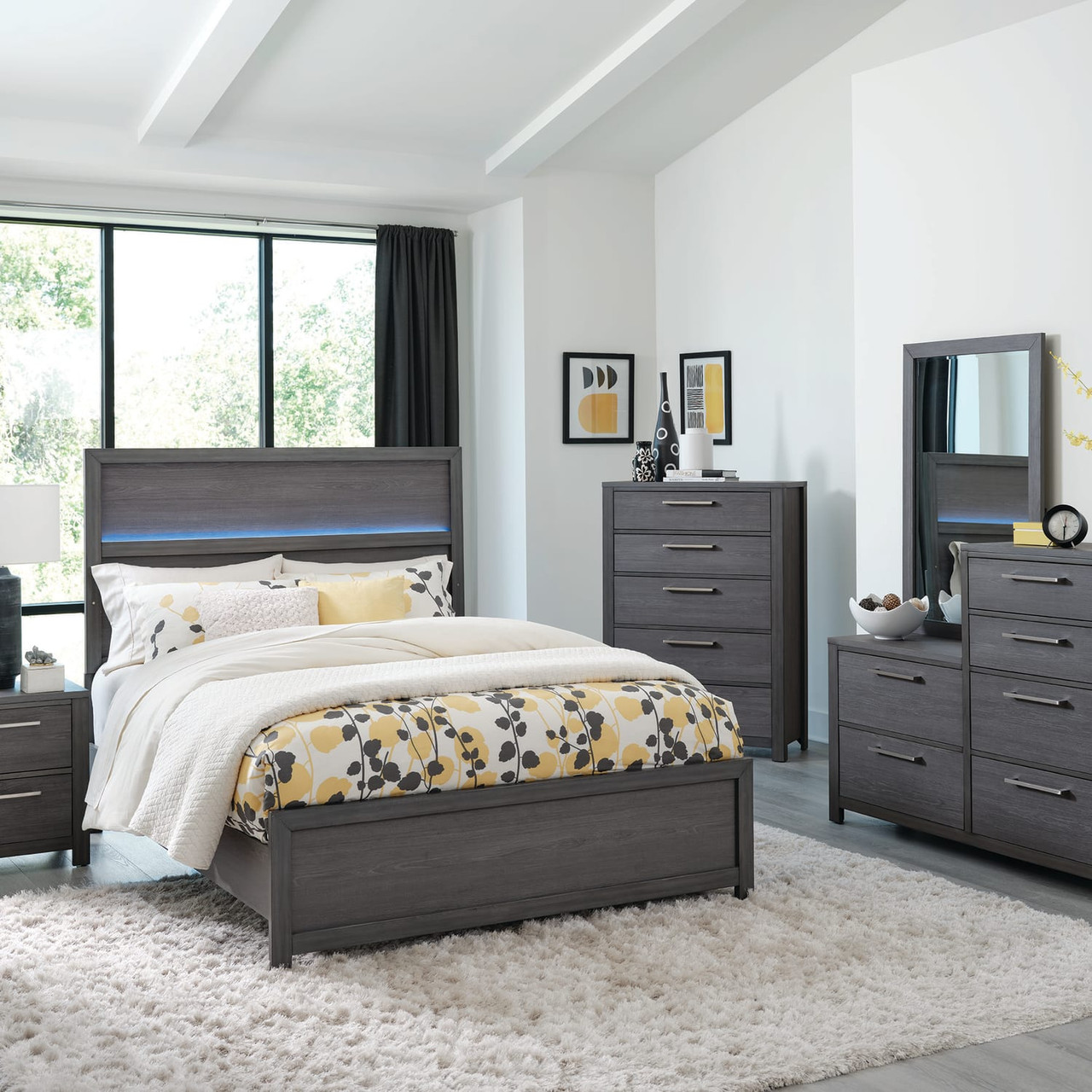 Westpoint Collection Weathered Gray Solid Wood King Bedroom Set