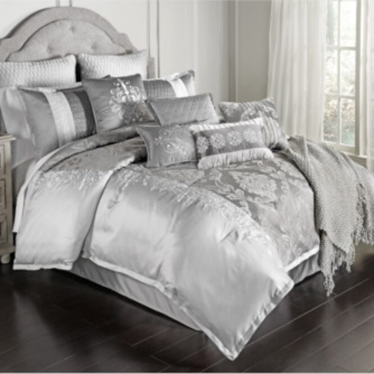 Finnian 12 Piece Comforter Set - King