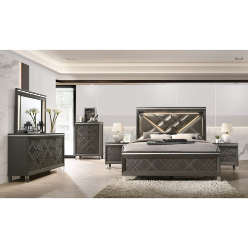 Hollywood Park Collection 3 PC Queen Bed Set - Lifestyle Image