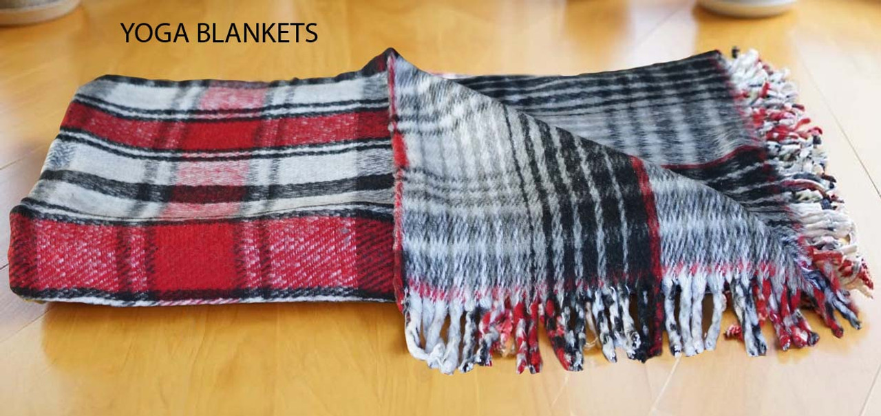 picture of yoga blankets