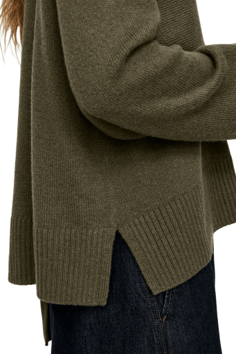 Arket Women's Wool Scarf Jumper - Image 9