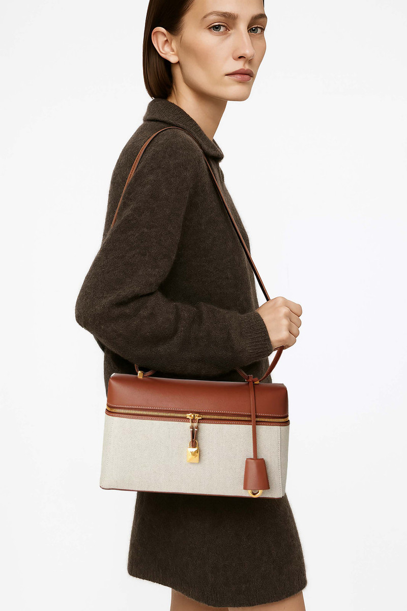 Loro Piana Women's Extra Bag L27 (Cotton, Linen) - Image 5