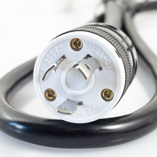 208-250V Rackmount PDU for Antminer Bitcoin mining with L6-30P 30 amp to 8x IEC C13