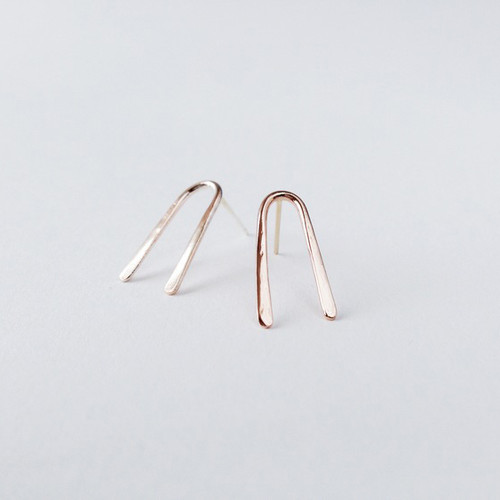 Cirque Studs