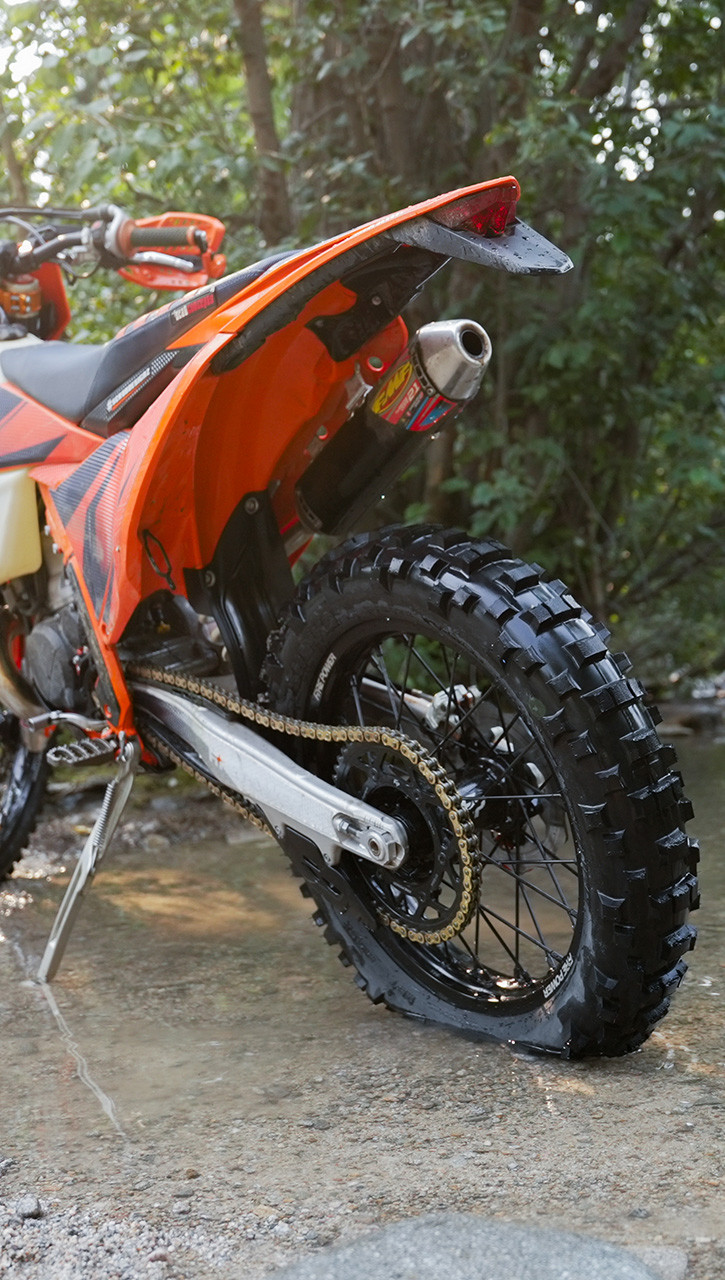 216SX Rear Tire - Shinko Tires