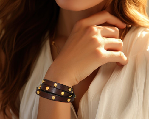  RIVET LUXE WRAP    CHOCOLATE BROWN 