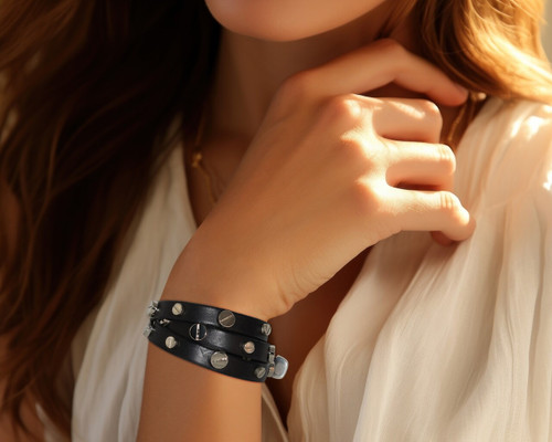  RIVET LUXE WRAP  -  BLACK - SILVER 