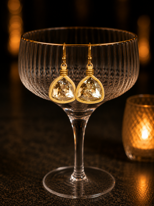 CHAMPAGNE TRILLIANT DROPS  •  PALOMINO DEERSKIN