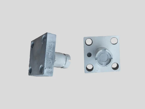 V165-128-157 Cap End fits Sandpiper Pumps, OEM P/N 165.128.157