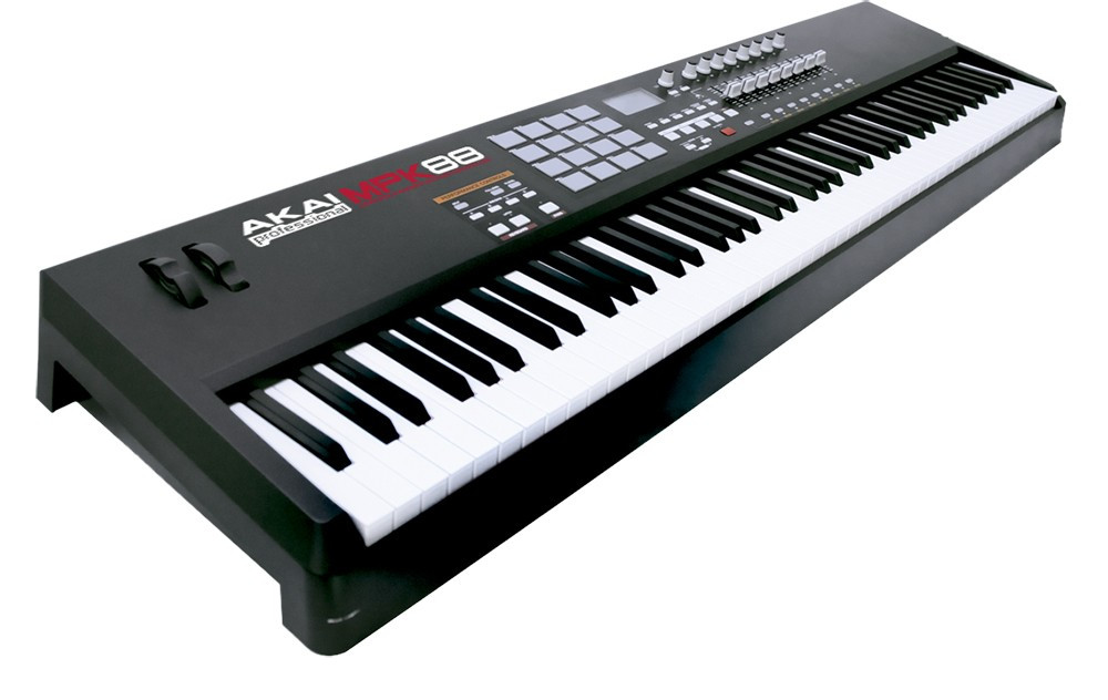 AKAI MPK88　MIDIキーボード　88鍵盤 AKAI MPK88 USB/MIDI Performance Keyboard