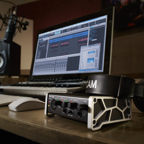 Tascam US-1x2 1-In/2-Out Audio Interface with HDDA Mic Preamps and iOS Compatibility (Discontinued)