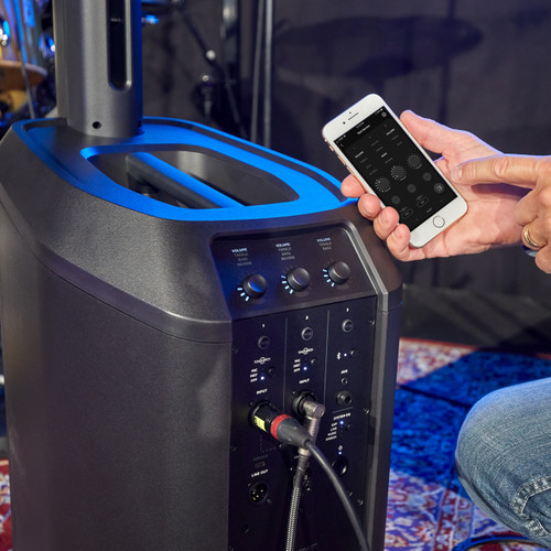 Bose L1 Pro16 Portable Line Array System with Bluetooth and Samson All-In-One Dual Channel Microphone Wireless System