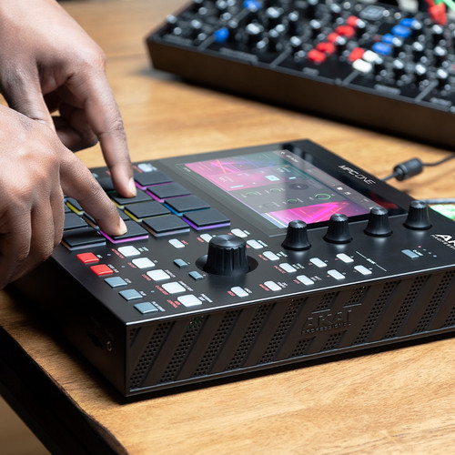 Akai MPC One Hybrid Standalone Sampler and Sequencer (Discontinued)