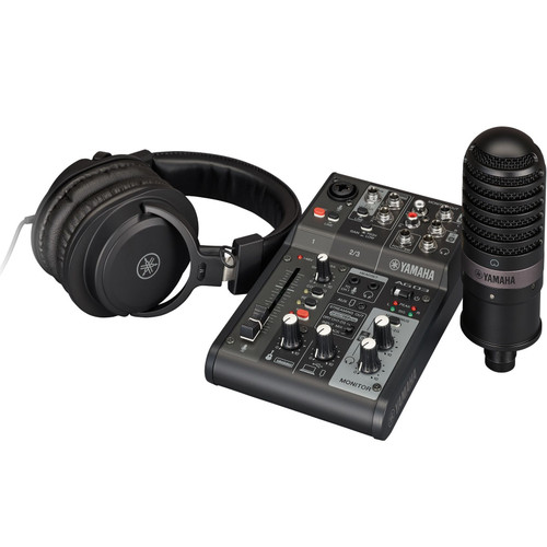 Yamaha AG03MK2 LSPK Complete Live Streaming Kit
