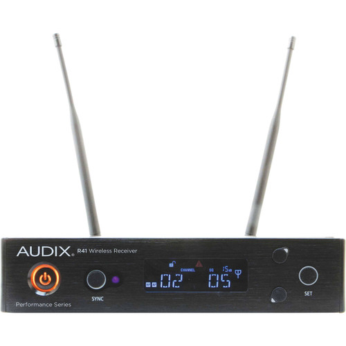 Audix AP41 OM2 Wireless Microphone System with R41 Diversity Receiver and H60/OM2 Handheld Transmitter