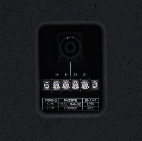 Yamaha IS1118 18" 8 Ohm Subwoofer (Discontinued)