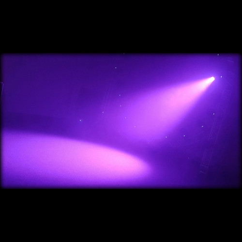 Blizzard Lighting Stiletto I7 RGBW LED Moving Light (Discontinued)