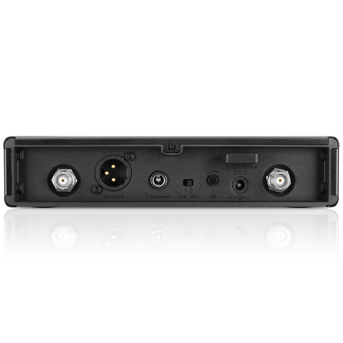 Sennheiser XSW2-835 Vocal Wireless System with Handheld Transmitter and e835 Cardioid Superior Dynamic Capsule